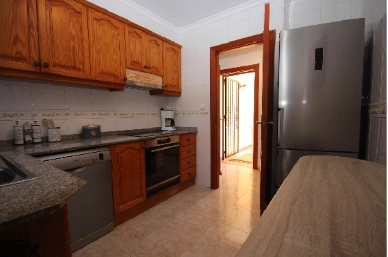 Villa in Els Poblets(Barranquets) zur Ferienvermietung, Wohnfläche 110 m², Baujahr 2001, + KLIMA, Klimaanlage, Grundstück 400 m², 3 Schlafzimmer, 2 Badezimmer, Pool, ref.: T-0421-10