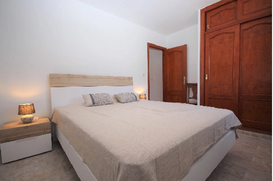 Villa in Els Poblets(Barranquets) zur Ferienvermietung, Wohnfläche 110 m², Baujahr 2001, + KLIMA, Klimaanlage, Grundstück 400 m², 3 Schlafzimmer, 2 Badezimmer, Pool, ref.: T-0421-13