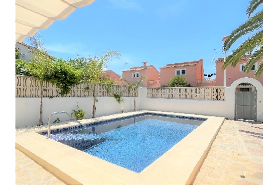 Villa in Els Poblets(Barranquets) zur Ferienvermietung, Wohnfläche 110 m², Baujahr 2001, + KLIMA, Klimaanlage, Grundstück 400 m², 3 Schlafzimmer, 2 Badezimmer, Pool, ref.: T-0421-3