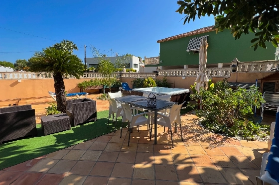 Villa in Denia zu vermieten, Wohnfläche 200 m², Zustand gepflegt, + Zentralheizung, Klimaanlage, Grundstück 900 m², 3 Schlafzimmer, 2 Badezimmer, Pool, ref.: D-0123-13