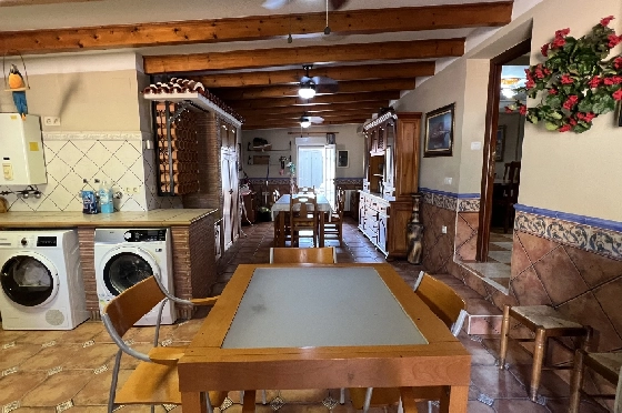 Villa in Denia zu vermieten, Wohnfläche 200 m², Zustand gepflegt, + Zentralheizung, Klimaanlage, Grundstück 900 m², 3 Schlafzimmer, 2 Badezimmer, Pool, ref.: D-0123-39