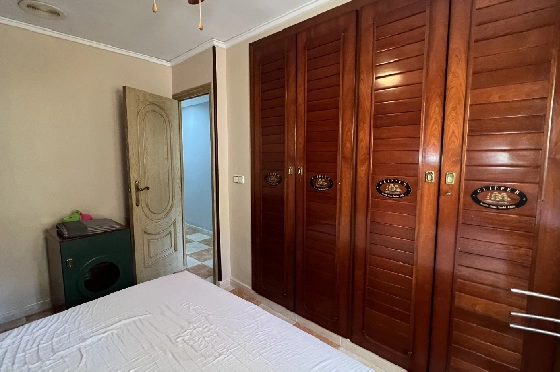 Villa in Denia zu vermieten, Wohnfläche 200 m², Zustand gepflegt, + Zentralheizung, Klimaanlage, Grundstück 900 m², 3 Schlafzimmer, 2 Badezimmer, Pool, ref.: D-0123-58