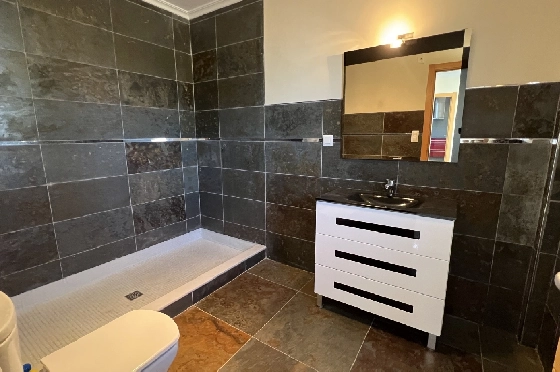 Reihenhaus in Denia zu vermieten, Wohnfläche 130 m², Zustand gepflegt, + KLIMA, Klimaanlage, Grundstück 160 m², 4 Schlafzimmer, 3 Badezimmer, Pool, ref.: D-0223-56