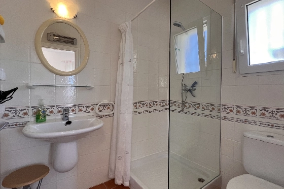 Villa in Els Poblets zur Ferienvermietung, Wohnfläche 125 m², Baujahr 2003, + KLIMA, Klimaanlage, Grundstück 400 m², 2 Schlafzimmer, 2 Badezimmer, Pool, ref.: T-1123-14