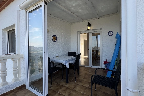 Reihenhaus-Mitte in Pedreguer(Monte Pedreguer) zu verkaufen, Wohnfläche 90 m², Baujahr 2002, Zustand gepflegt, + KLIMA, Klimaanlage, Grundstück 109 m², 2 Schlafzimmer, 1 Badezimmer, Pool, ref.: AS-0724-14
