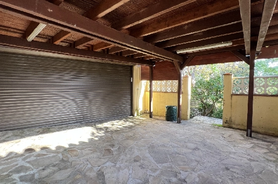 Villa in Gata de Gorgos(Monte Pedreguer) zur Ferienvermietung, Wohnfläche 180 m², Baujahr 2006, + Ofen, Klimaanlage, Grundstück 600 m², 3 Schlafzimmer, 3 Badezimmer, Pool, ref.: T-0624-44