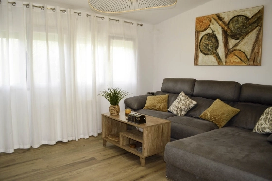 Villa in Denia zu verkaufen, Wohnfläche 121 m², Klimaanlage, Grundstück 623 m², 4 Schlafzimmer, 2 Badezimmer, Pool, ref.: CO-C25935-18