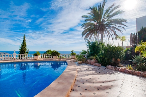 Villa in Moraira zu verkaufen, Wohnfläche 300 m², Baujahr 1984, Klimaanlage, Grundstück 1615 m², 3 Schlafzimmer, 2 Badezimmer, Pool, ref.: AM-12279DA-17