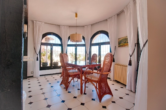 Villa in Moraira zu verkaufen, Wohnfläche 300 m², Baujahr 1984, Klimaanlage, Grundstück 1615 m², 3 Schlafzimmer, 2 Badezimmer, Pool, ref.: AM-12279DA-29