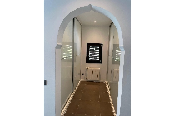 Villa in Moraira zu verkaufen, Wohnfläche 283 m², Baujahr 2023, Klimaanlage, Grundstück 897 m², 3 Schlafzimmer, 3 Badezimmer, Pool, ref.: AM-12030DA-15