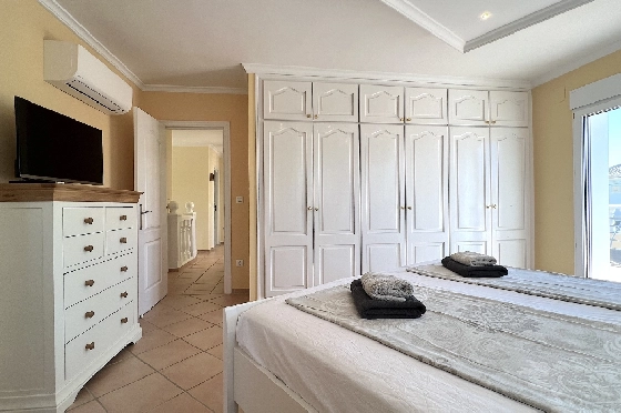 Villa in Els Poblets(Ptda. Revoltes) zu verkaufen, Wohnfläche 234 m², Baujahr 2004, Zustand gepflegt, + Zentralheizung, Klimaanlage, Grundstück 614 m², 4 Schlafzimmer, 3 Badezimmer, Pool, ref.: AS-1425-21