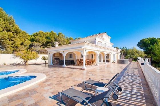 Villa in Moraira zu verkaufen, Wohnfläche 466 m², Baujahr 2005, Klimaanlage, Grundstück 2040 m², 5 Schlafzimmer, 5 Badezimmer, Pool, ref.: AM-12515DR-1