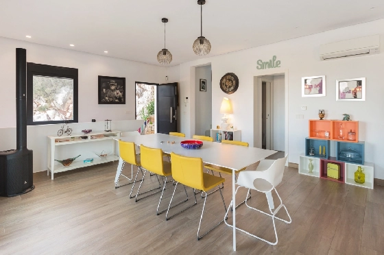 Villa in Denia zu verkaufen, Wohnfläche 170 m², Baujahr 2019, + Fussbodenheizung, Klimaanlage, Grundstück 829 m², 3 Schlafzimmer, 4 Badezimmer, ref.: HG-3804-6