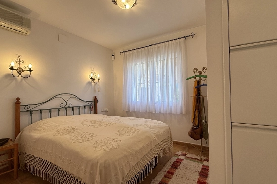Villa in Pedreguer zu verkaufen, Wohnfläche 130 m², Baujahr 2002, Zustand gepflegt, + KLIMA, Klimaanlage, Grundstück 876 m², 3 Schlafzimmer, 2 Badezimmer, Pool, ref.: RG-1325-20