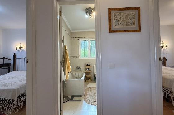 Villa in Pedreguer zu verkaufen, Wohnfläche 130 m², Baujahr 2002, Zustand gepflegt, + KLIMA, Klimaanlage, Grundstück 876 m², 3 Schlafzimmer, 2 Badezimmer, Pool, ref.: RG-1325-21