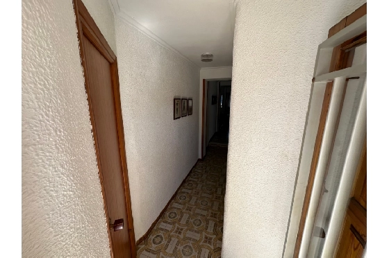 Villa in Denia zu verkaufen, Wohnfläche 220 m², Baujahr 1983, Klimaanlage, Grundstück 2233 m², 6 Schlafzimmer, 2 Badezimmer, Pool, ref.: O-V95814-15