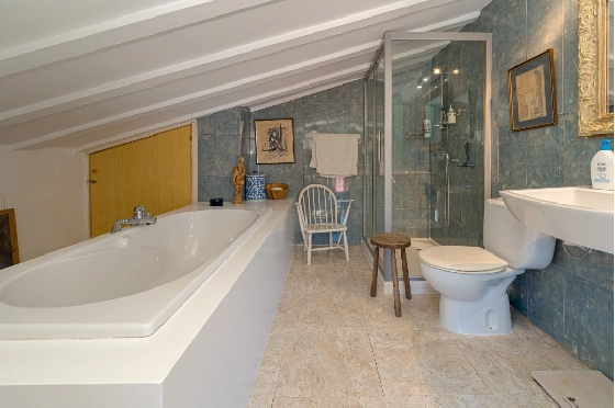 Villa in Benissa zu verkaufen, Wohnfläche 326 m², Baujahr 1989, + Zentralheizung, Klimaanlage, Grundstück 4389 m², 5 Schlafzimmer, 3 Badezimmer, Pool, ref.: PV-141-02013P-31