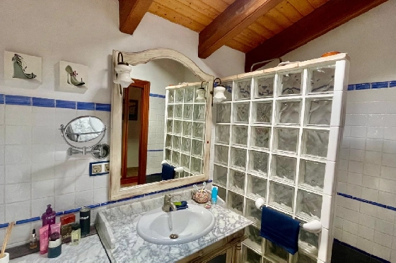 Villa in Alcalali zu verkaufen, Wohnfläche 403 m², Baujahr 2007, + Zentralheizung, Klimaanlage, Grundstück 410 m², 6 Schlafzimmer, 4 Badezimmer, Pool, ref.: PV-141-02014P-41