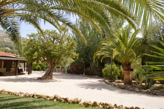 Villa in Alcalali zu verkaufen, Wohnfläche 228 m², Baujahr 1976, + Zentralheizung, Klimaanlage, Grundstück 2397 m², 4 Schlafzimmer, 3 Badezimmer, Pool, ref.: PV-141-02016P-8