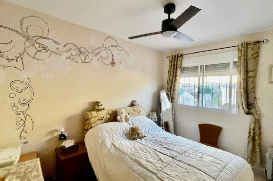 Villa in Tormos zu verkaufen, Wohnfläche 179 m², Baujahr 2004, + KLIMA, Klimaanlage, Grundstück 443 m², 3 Schlafzimmer, 2 Badezimmer, Pool, ref.: PV-141-02040P-42