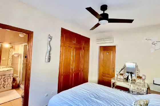 Villa in Tormos zu verkaufen, Wohnfläche 179 m², Baujahr 2004, + KLIMA, Klimaanlage, Grundstück 443 m², 3 Schlafzimmer, 2 Badezimmer, Pool, ref.: PV-141-02040P-43