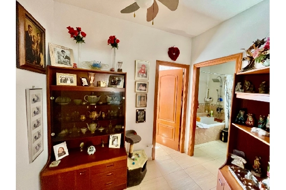 Villa in Tormos zu verkaufen, Wohnfläche 179 m², Baujahr 2004, + KLIMA, Klimaanlage, Grundstück 443 m², 3 Schlafzimmer, 2 Badezimmer, Pool, ref.: PV-141-02040P-9
