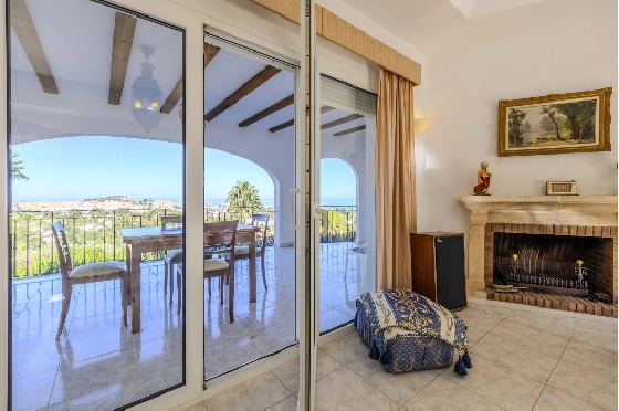 Villa in Denia zu verkaufen, Wohnfläche 267 m², Baujahr 1993, Zustand gepflegt, + Zentralheizung, Grundstück 1085 m², 4 Schlafzimmer, 3 Badezimmer, Pool, ref.: BC-7785-33