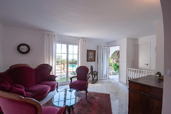 Villa in Calpe(Canuta) zu verkaufen, Wohnfläche 187 m², Klimaanlage, 4 Schlafzimmer, 3 Badezimmer, Pool, ref.: COB-3547-10535-35