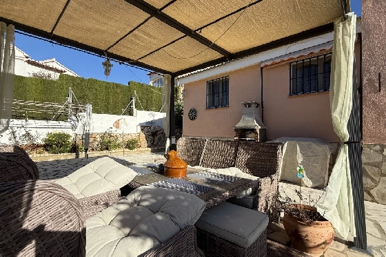 Villa in Pedreguer zu verkaufen, Wohnfläche 61 m², Baujahr 2014, Zustand gepflegt, + KLIMA, Klimaanlage, Grundstück 385 m², 2 Schlafzimmer, 1 Badezimmer, Pool, ref.: RG-0126-11