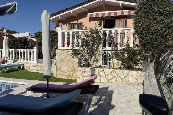 Villa in Pedreguer zu verkaufen, Wohnfläche 61 m², Baujahr 2014, Zustand gepflegt, + KLIMA, Klimaanlage, Grundstück 385 m², 2 Schlafzimmer, 1 Badezimmer, Pool, ref.: RG-0126-8