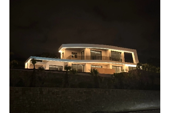Villa in Benissa zu verkaufen, Wohnfläche 621 m², + Fussbodenheizung, Klimaanlage, Grundstück 1250 m², 4 Schlafzimmer, 4 Badezimmer, Pool, ref.: VGH40085-46