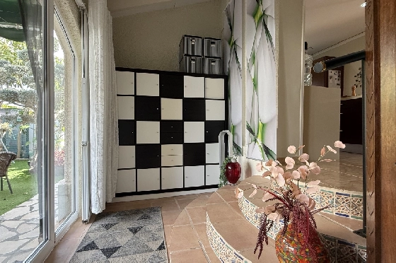 Villa in Els Poblets zu verkaufen, Wohnfläche 105 m², Baujahr 1990, + Zentralheizung, Klimaanlage, Grundstück 536 m², 2 Schlafzimmer, 2 Badezimmer, Pool, ref.: JS-0326-18