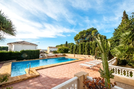 Villa in Moraira zu verkaufen, Wohnfläche 270 m², Klimaanlage, Grundstück 897 m², 3 Schlafzimmer, 3 Badezimmer, Pool, ref.: AM-12629DR-38