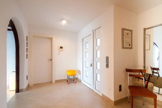 Villa in Moraira zu verkaufen, Wohnfläche 270 m², Klimaanlage, Grundstück 897 m², 3 Schlafzimmer, 3 Badezimmer, Pool, ref.: AM-12629DR-4