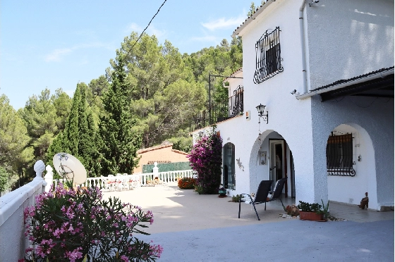 Villa in Parcent zu verkaufen, Wohnfläche 170 m², Grundstück 783 m², 5 Schlafzimmer, 2 Badezimmer, ref.: PT-25007-2