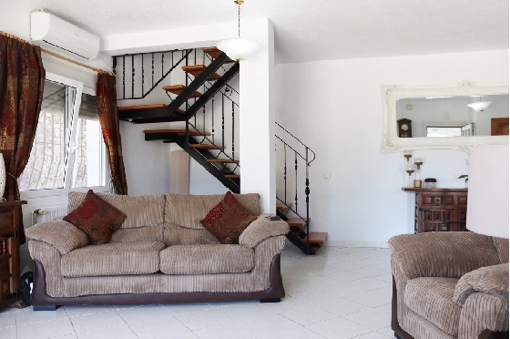 Villa in Parcent zu verkaufen, Wohnfläche 170 m², Grundstück 783 m², 5 Schlafzimmer, 2 Badezimmer, ref.: PT-25007-8