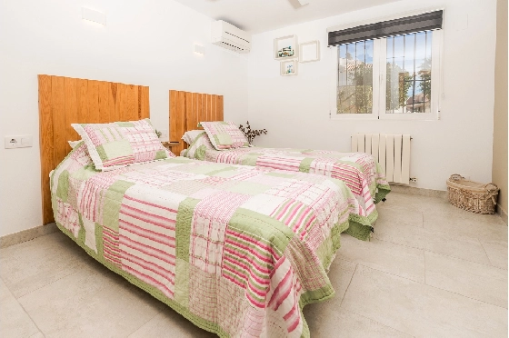 Villa in Javea zu verkaufen, Wohnfläche 281 m², Klimaanlage, Grundstück 1666 m², 4 Schlafzimmer, 3 Badezimmer, Pool, ref.: AVS-57574-38