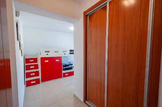 Villa in Orba(Comunidad valenciana) zu verkaufen, Wohnfläche 225 m², Klimaanlage, Grundstück 637 m², 5 Schlafzimmer, 2 Badezimmer, Pool, ref.: COB-3568-10535-29