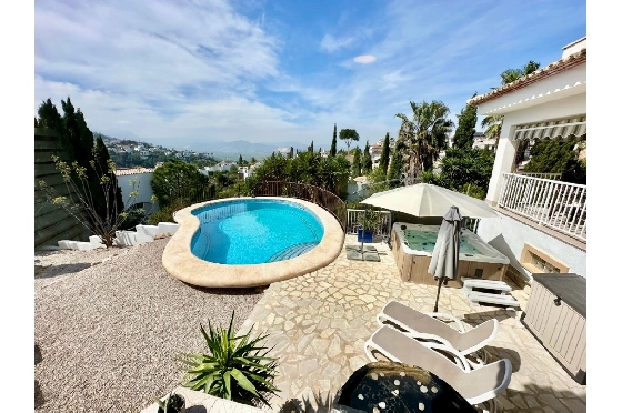 Villa in Pego zu verkaufen, Wohnfläche 320 m², Baujahr 2009, Klimaanlage, Grundstück 1166 m², 5 Schlafzimmer, 4 Badezimmer, Pool, ref.: O-V98014-24