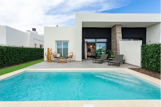 Doppelhaushälfte in Algorfa zu verkaufen, Wohnfläche 200 m², Zustand Erstbezug, Klimaanlage, Grundstück 450 m², 3 Schlafzimmer, 2 Badezimmer, Pool, ref.: HA-ARN-115-D01-2