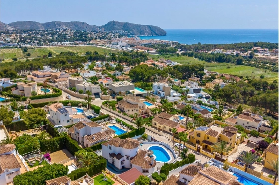 Villa in Moraira zu verkaufen, Wohnfläche 290 m², Baujahr 2003, + Ofen, Klimaanlage, Grundstück 847 m², 3 Schlafzimmer, 3 Badezimmer, Pool, ref.: AM-12692DR-13