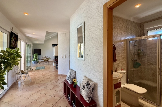 Villa in Els Poblets zu verkaufen, Wohnfläche 383 m², Baujahr 2002, Zustand gepflegt, + Fussbodenheizung, Klimaanlage, Grundstück 1821 m², 3 Schlafzimmer, 3 Badezimmer, Pool, ref.: RG-1126-13