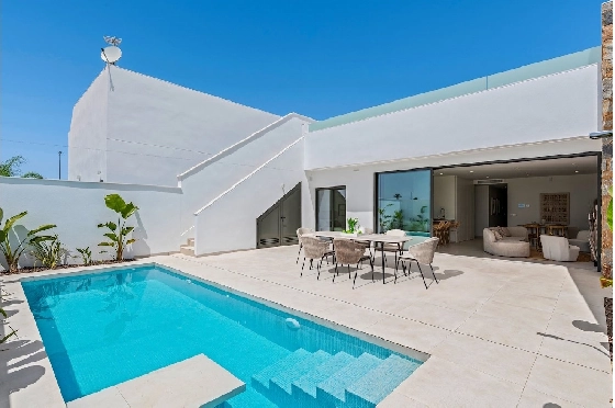 Villa in Los Alcazares zu verkaufen, Wohnfläche 198 m², Zustand Erstbezug, Klimaanlage, Grundstück 235 m², 3 Schlafzimmer, 2 Badezimmer, Pool, ref.: HA-LAN-501-E01-1