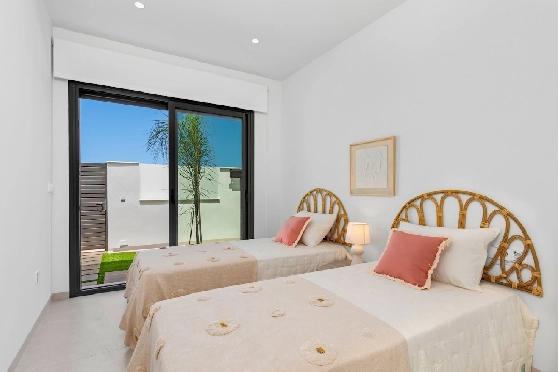 Villa in Los Alcazares zu verkaufen, Wohnfläche 198 m², Zustand Erstbezug, Klimaanlage, Grundstück 235 m², 3 Schlafzimmer, 2 Badezimmer, Pool, ref.: HA-LAN-501-E01-23